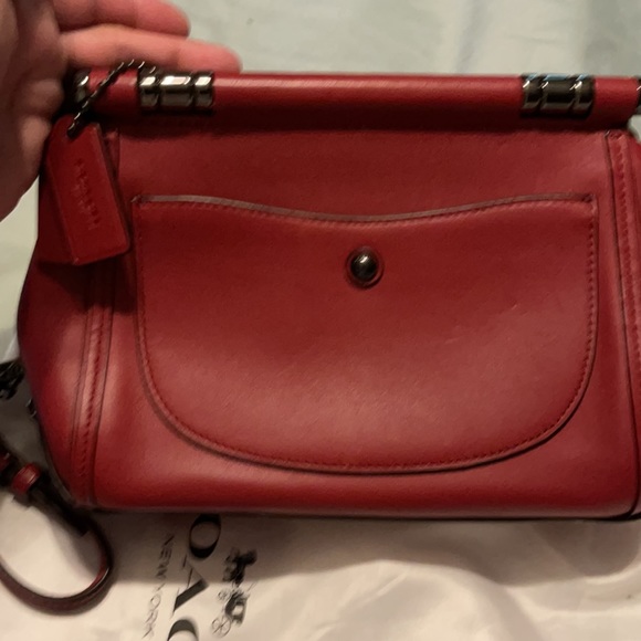Authentic Coach shoulder bag from their reserved line. - Picture 15 of 16